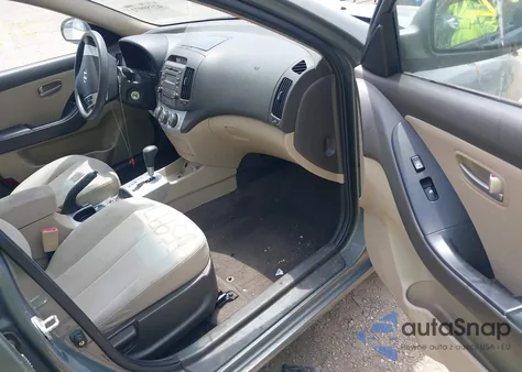 2009 Hyundai Elantra Gls from USA, damaged, VIN KMHDU46DX9U671443